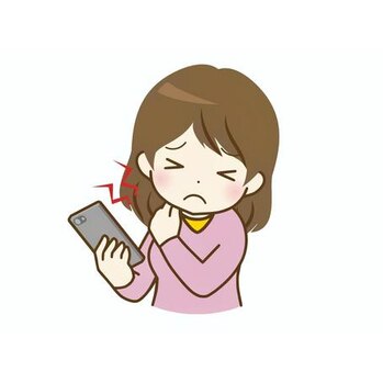首・肩こりの原因はスマホ姿勢かも！？